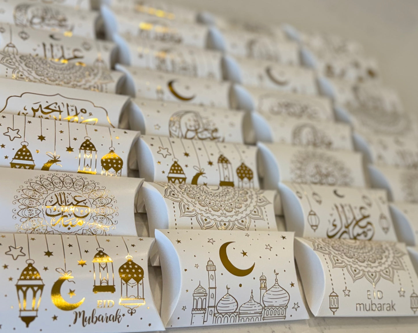 أكياس وسائد متنوعة للعيد